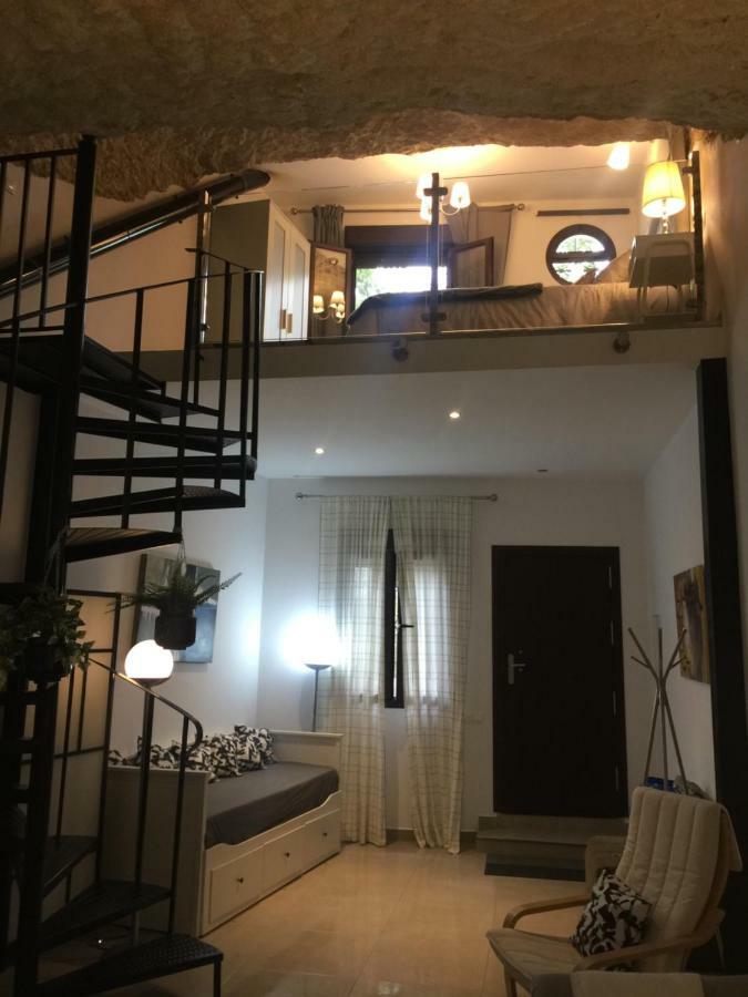 Casa Cueva Un Rincon En La Roca Casa de vacances *